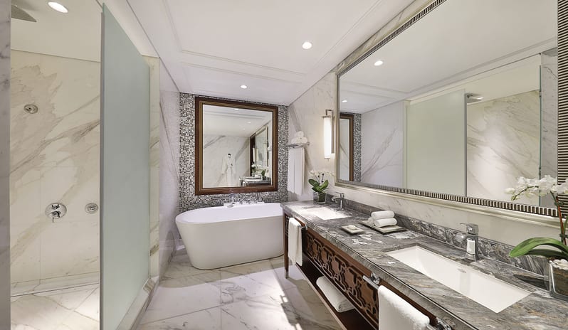 The Ritz-Carlton, Dubai, JBR - Family Suite - Bathroom